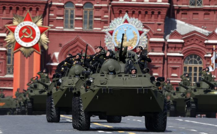 Парад 9 мая в Москве